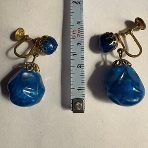 Blue and gold ear rings